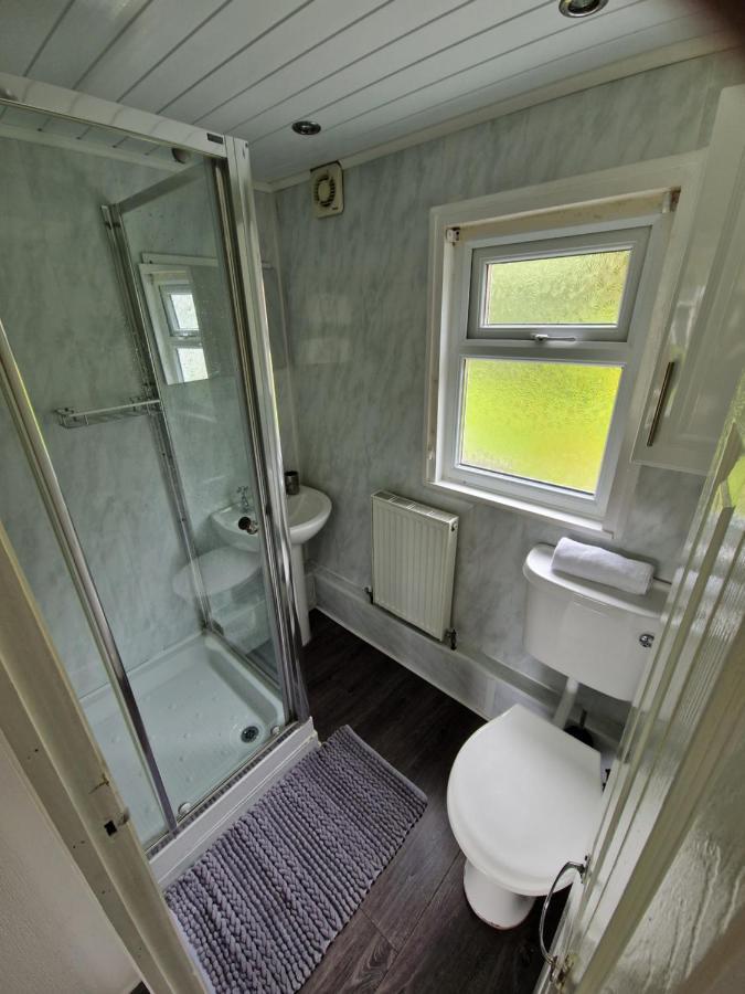 Ranger - Snowdon Cabins Holiday Let Caernarfon Caeathro Exterior photo